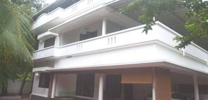 3400 Sqft 5 BHK Luxury Villa for sale at Ayroor ,Athani ,Ernakulam